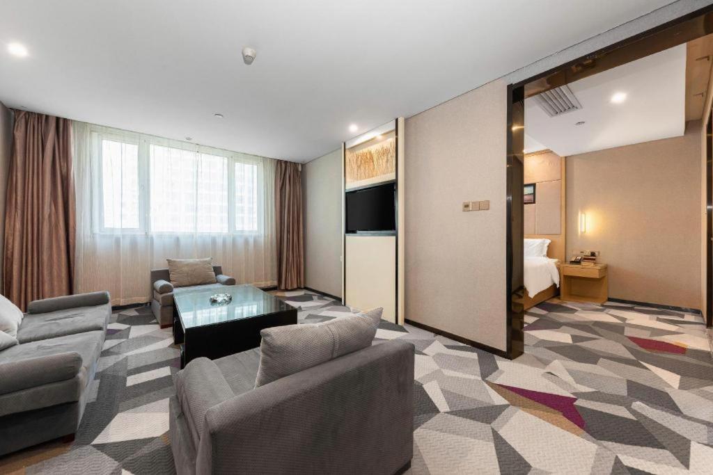 Lavande Hotel Nanchang Ai XI Hu Subway East Station Branch Exterior foto